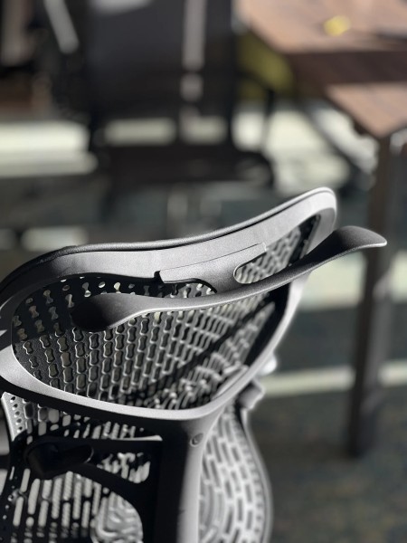 Mirra 2 Graphite including Coat Hanger