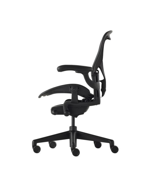 B Aeron Remastered Onyx Chair / high / full tilt / adj arms