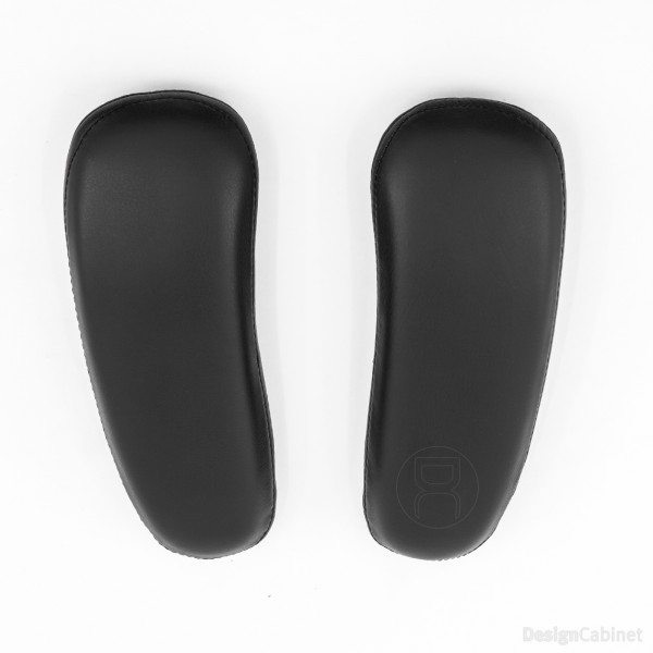 Lederarm-Auflagen an einem Aeron