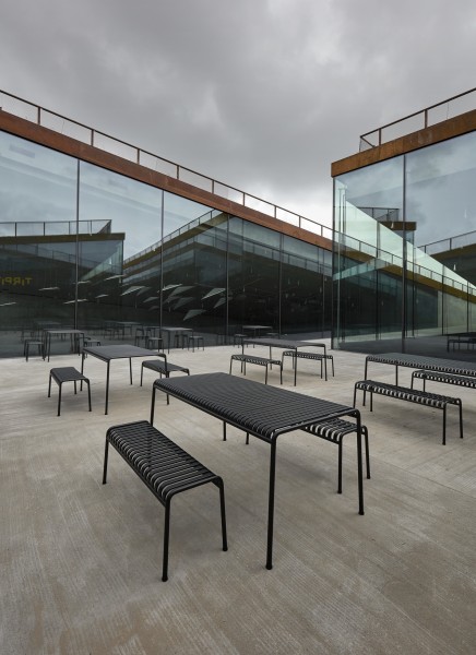 HAY Palissade Table - Extended Size