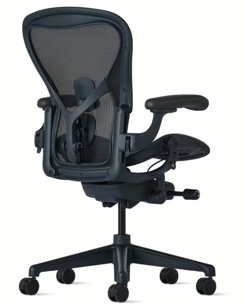 Herman Miller Aeron Remastered Nightfall
